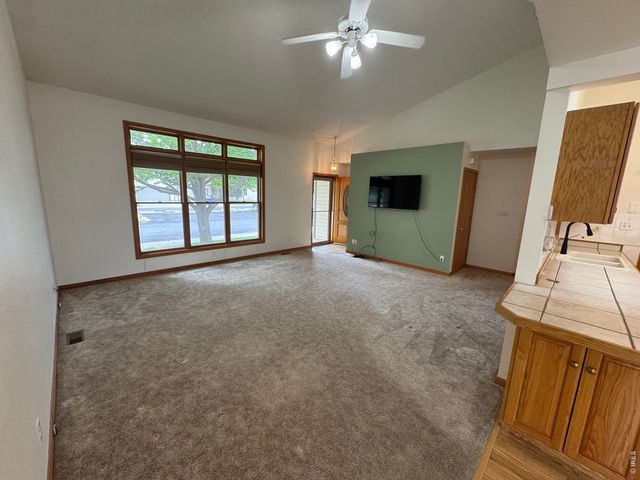 818 Mindy Cir, Sterling, CO 80751