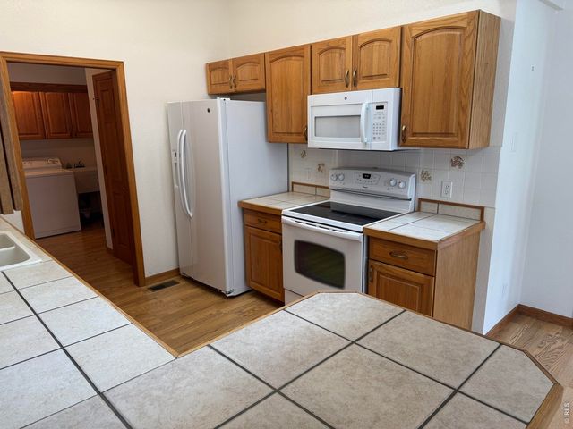 818 Mindy Cir, Sterling, CO 80751