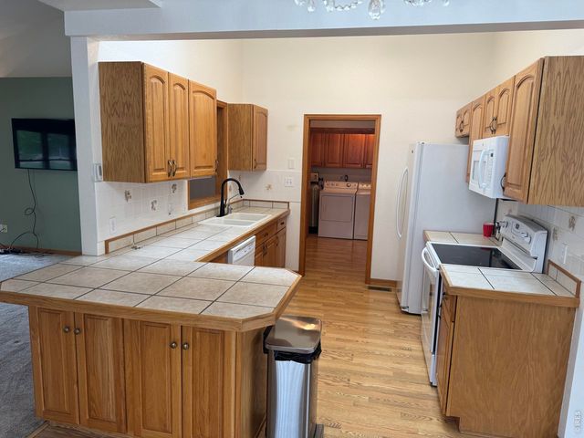 818 Mindy Cir, Sterling, CO 80751