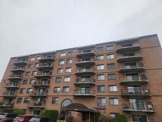 200 Locust St 303, Lynn, MA 01904