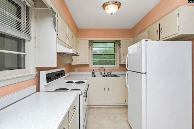 805 Osage Avenue, West Columbia, SC 29169
