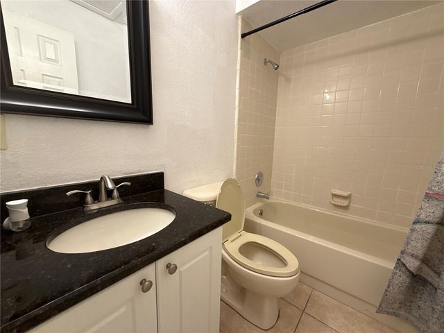 9950 TURF WAY 4, Orlando, FL 32837