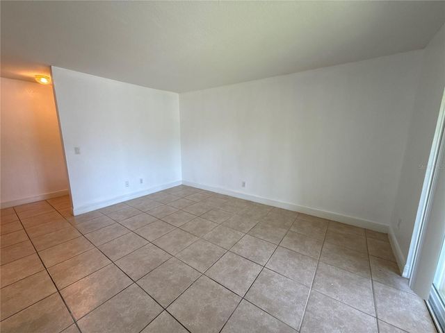 9950 TURF WAY 4, Orlando, FL 32837