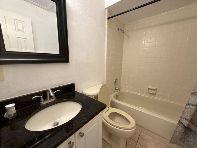9950 TURF WAY 4, Orlando, FL 32837