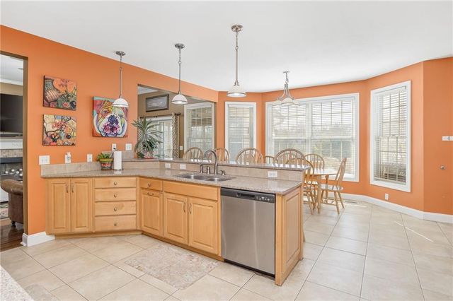 4810 Aegean Terrace, St Joseph, MO 64506