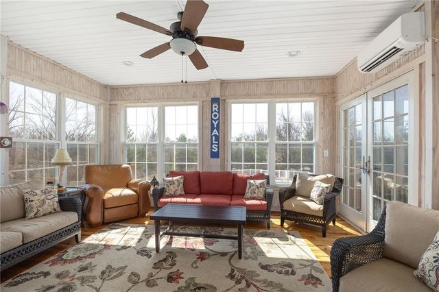 4810 Aegean Terrace, St Joseph, MO 64506