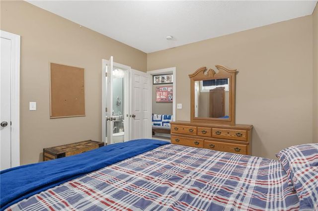 4810 Aegean Terrace, St Joseph, MO 64506