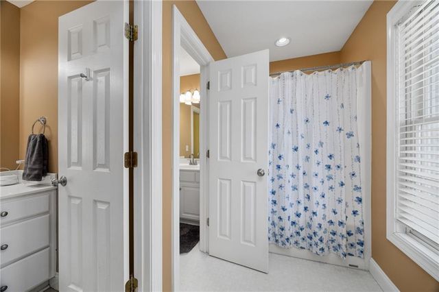 4810 Aegean Terrace, St Joseph, MO 64506