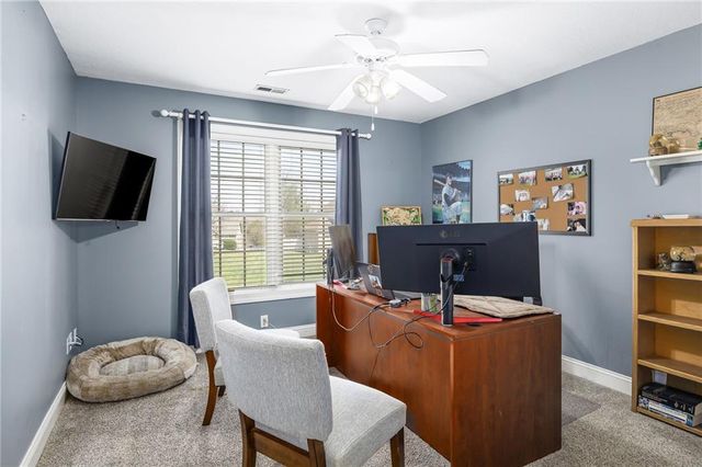 4810 Aegean Terrace, St Joseph, MO 64506