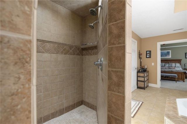 4810 Aegean Terrace, St Joseph, MO 64506