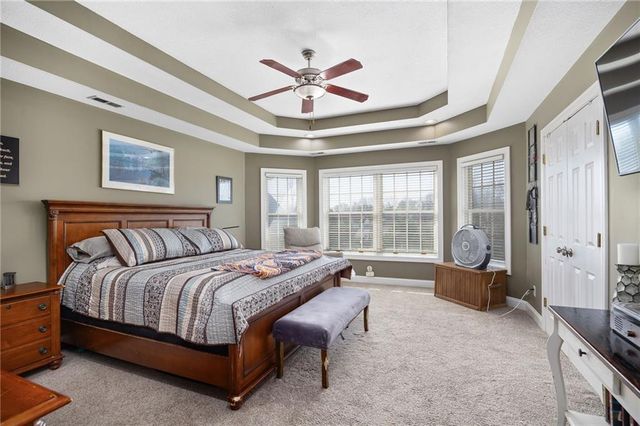 4810 Aegean Terrace, St Joseph, MO 64506