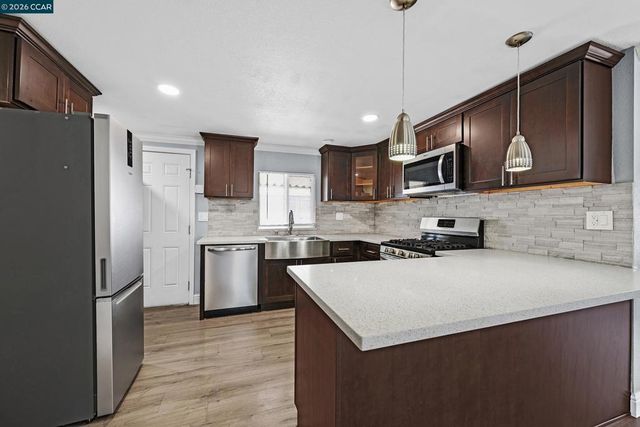 3301 Buchanan, Antioch, CA 94509