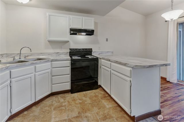 6646 Kinwood Park Lane SE, Lacey, WA 98503