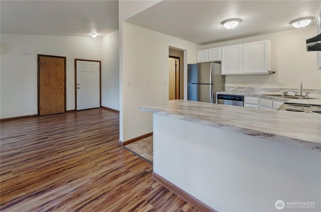 6646 Kinwood Park Lane SE, Lacey, WA 98503