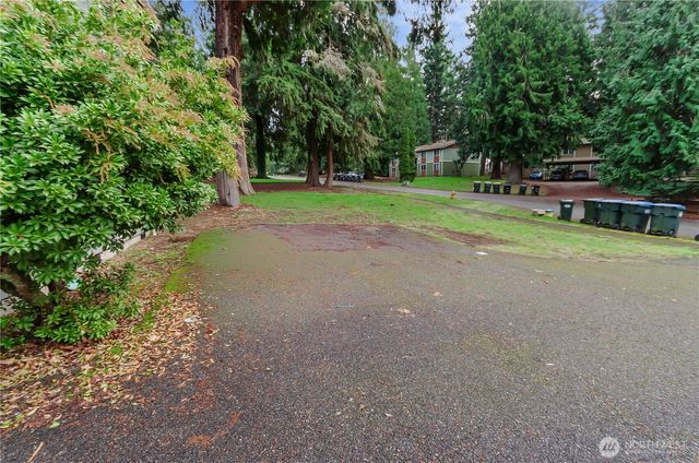 6646 Kinwood Park Lane SE, Lacey, WA 98503