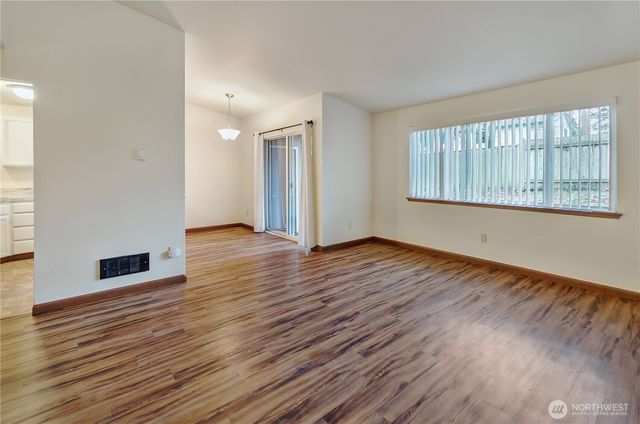 6646 Kinwood Park Lane SE, Lacey, WA 98503