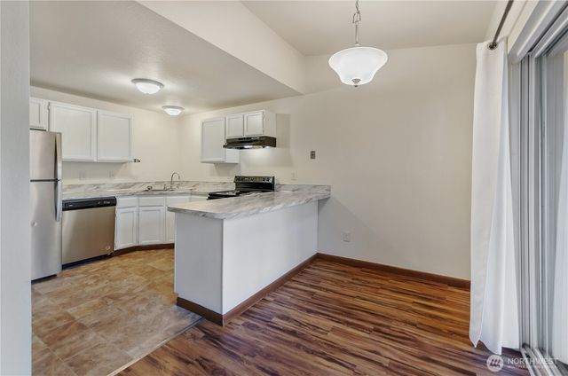 6646 Kinwood Park Lane SE, Lacey, WA 98503