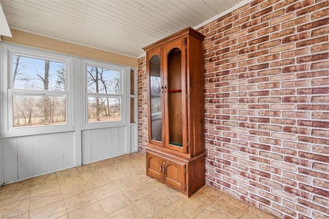 9185 US Highway 220 Bus N, Randleman, NC 27317