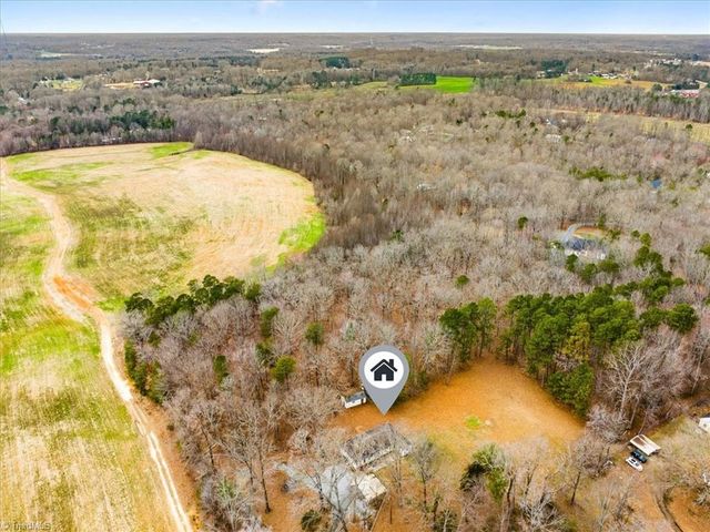 9185 US Highway 220 Bus N, Randleman, NC 27317