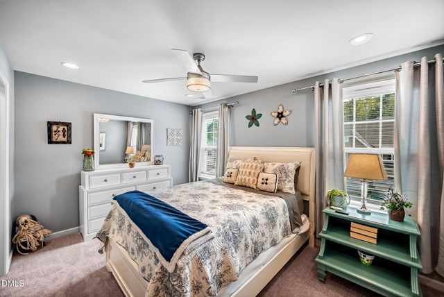 902 Green Ash Lane, Cary, NC 27513