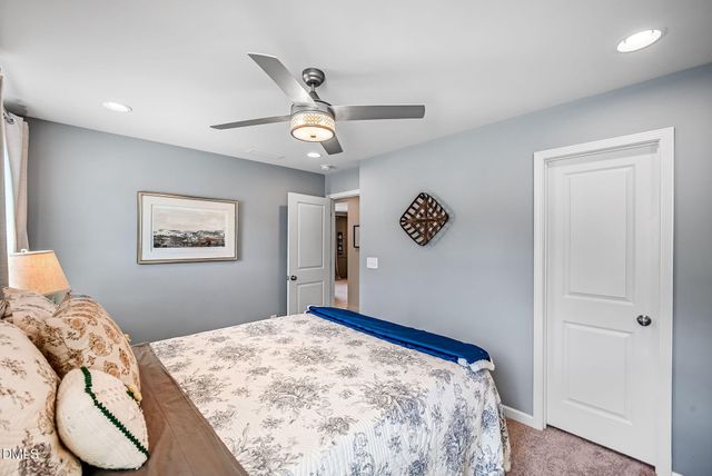 902 Green Ash Lane, Cary, NC 27513