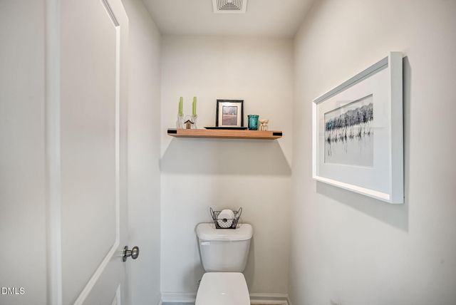 902 Green Ash Lane, Cary, NC 27513