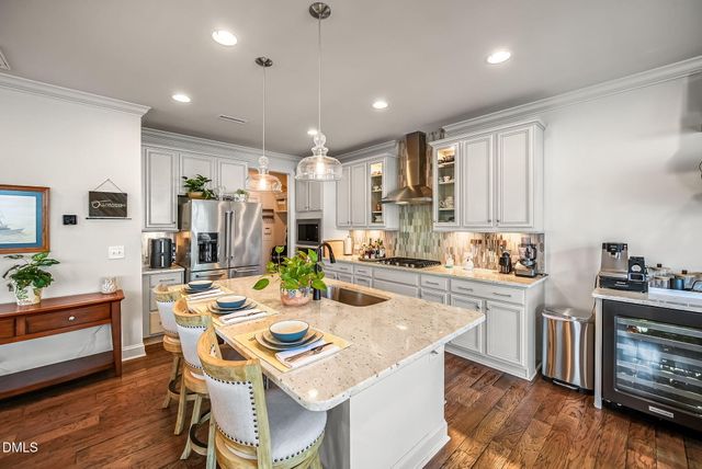 902 Green Ash Lane, Cary, NC 27513