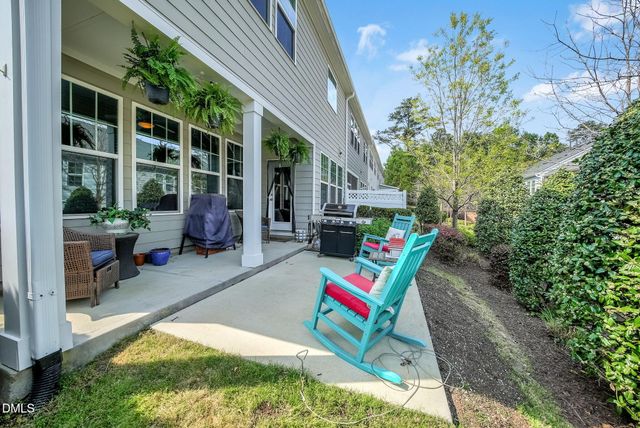 902 Green Ash Lane, Cary, NC 27513