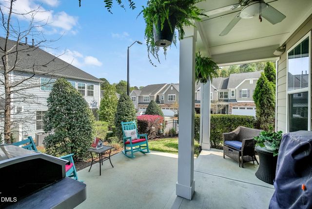 902 Green Ash Lane, Cary, NC 27513