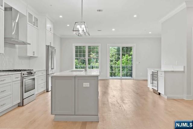 105 Brandon Court, Montvale, NJ 07645