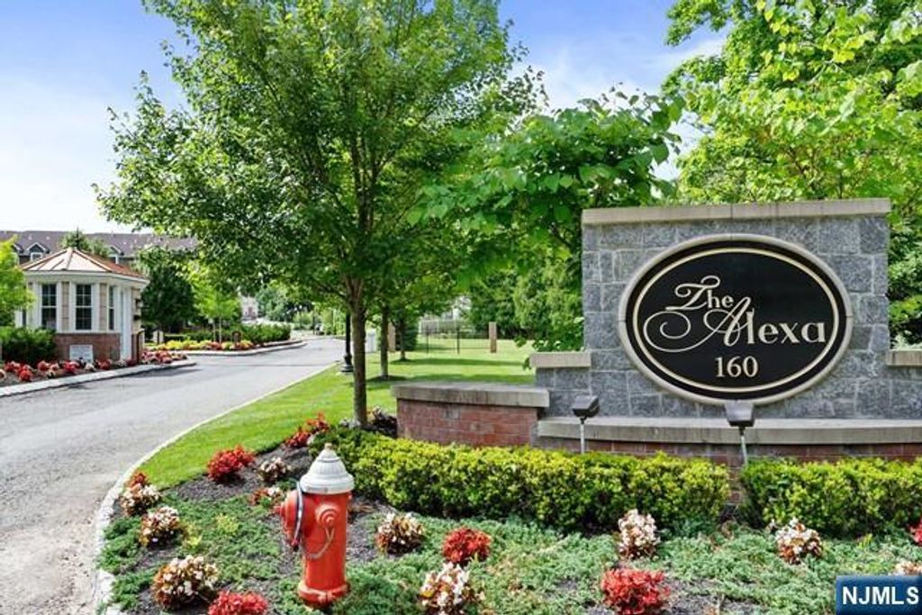 105 Brandon Court, Montvale, NJ 07645