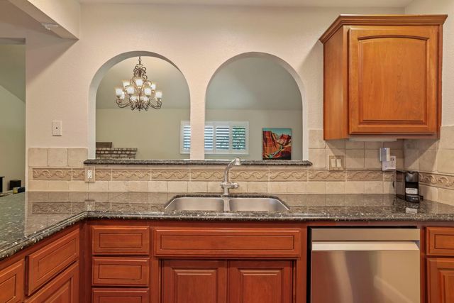 2318 Pheasant Run Cir, Stockton, CA 95207