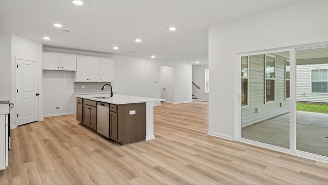412 Cadbury Loop, Summerville, SC 29486
