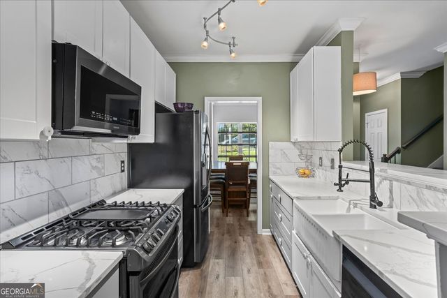 637 N Fairfield Drive, Peachtree City, GA 30269