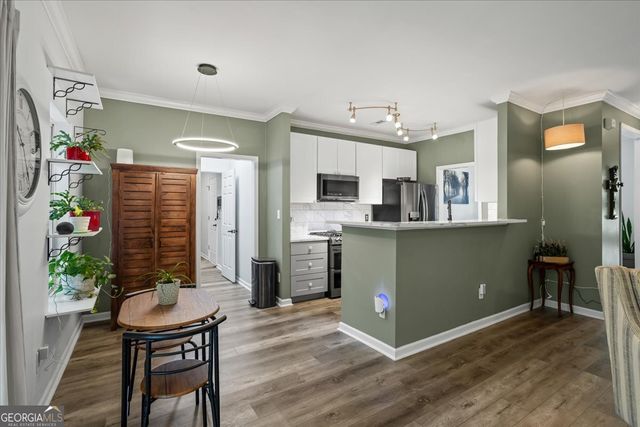 637 N Fairfield Drive, Peachtree City, GA 30269