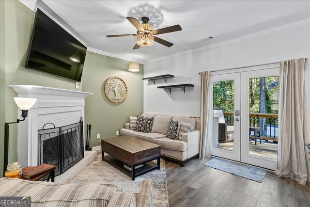 637 N Fairfield Drive, Peachtree City, GA 30269