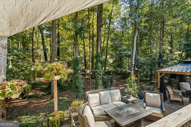 637 N Fairfield Drive, Peachtree City, GA 30269