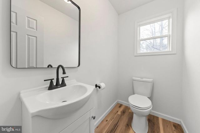 221 HEAVENLY LN, Capon Bridge, WV 26711