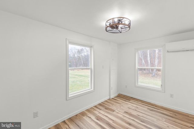 221 HEAVENLY LN, Capon Bridge, WV 26711