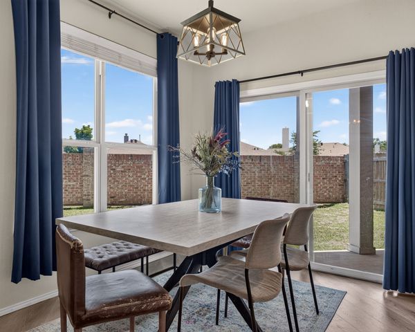 5216 Pebble Beach Trail, Denton, TX 76208