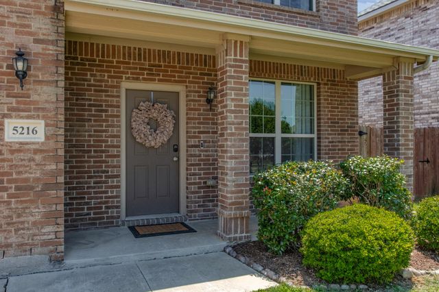 5216 Pebble Beach Trail, Denton, TX 76208