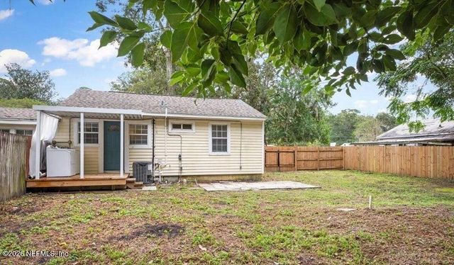 2514 PEACH Drive A, Jacksonville, FL 32246