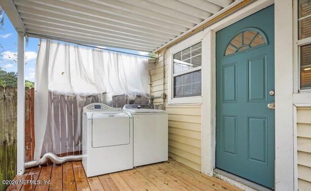 2514 PEACH Drive A, Jacksonville, FL 32246