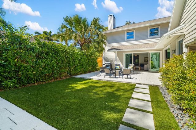 1434 LADUE LANE, Sarasota, FL 34231