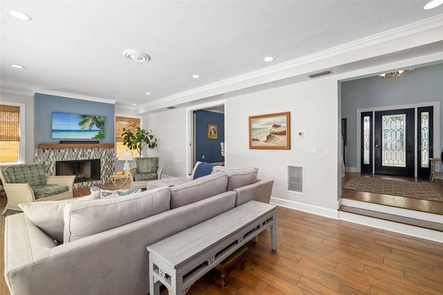 1434 LADUE LANE, Sarasota, FL 34231