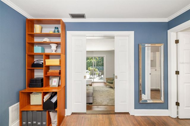 1434 LADUE LANE, Sarasota, FL 34231