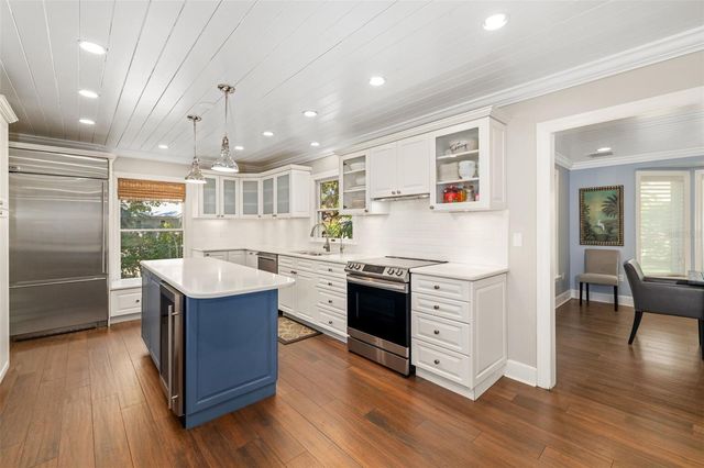 1434 LADUE LANE, Sarasota, FL 34231