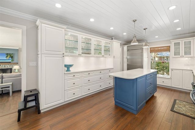 1434 LADUE LANE, Sarasota, FL 34231