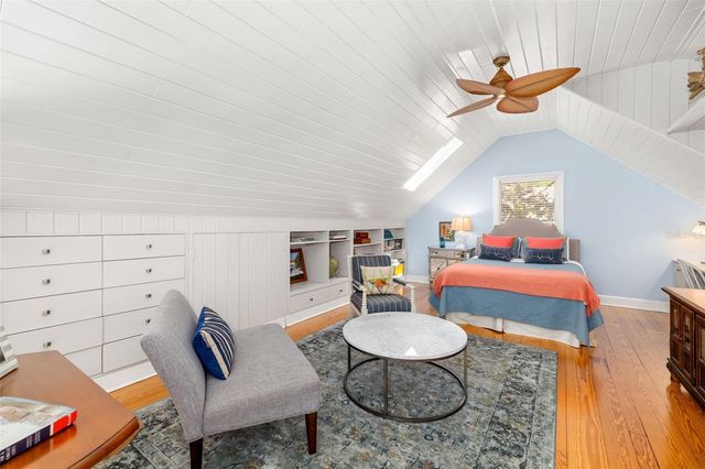 1434 LADUE LANE, Sarasota, FL 34231