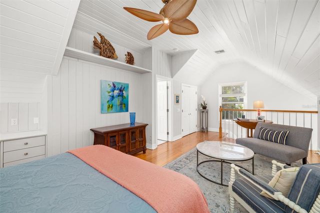 1434 LADUE LANE, Sarasota, FL 34231